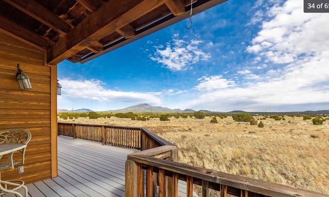 Williams House | Grand Canyon Executive Stay- 15 minutes from Williams