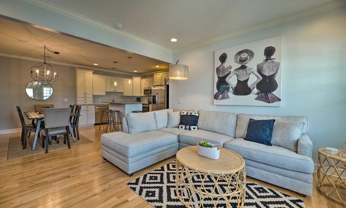 Grand Haven Apartment | Grand Haven Condo Walk to Lake and Pool Access!
