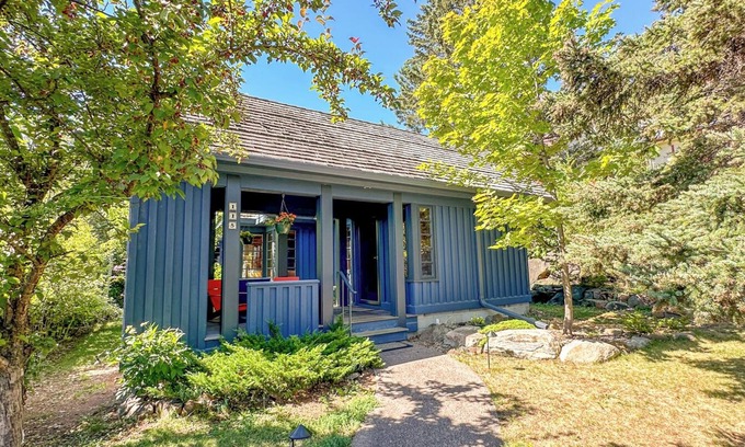 Grand Marais House | Grand Marais House of Light - Grand Marais, MN - Cascade Vacation Rentals