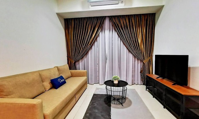 Medini Apartment | Grand Medini (4pax) A1407 @ JB City Homestay