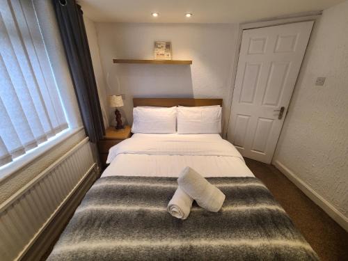 Droylsden House | Grand near Etihad Stadium Coop Live