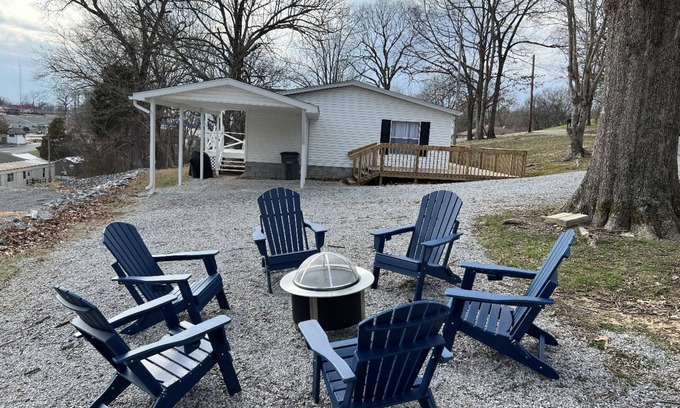 Grand Rivers House | Grand Rivers Getaway at Ky Lakes