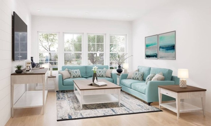 Cliff Walk Apartment | Grand Suite King Bed