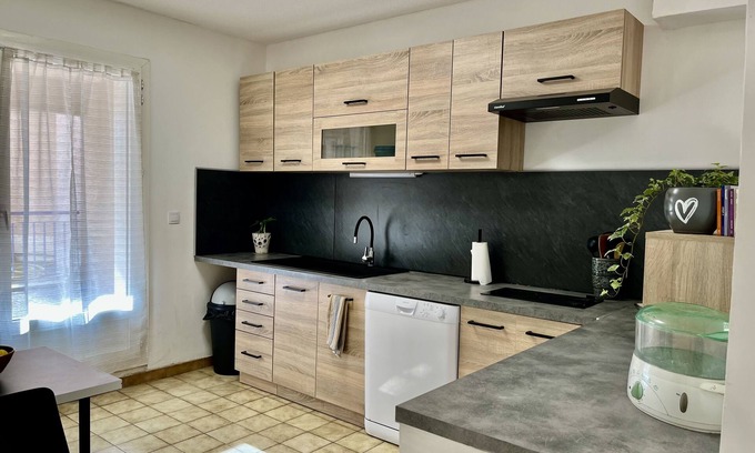 Manosque Apartment | Grand T2 ou T3 Centre Ville