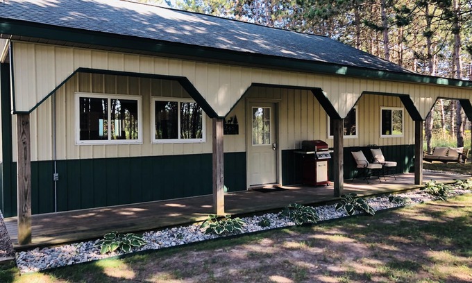 Kingsley Cabin | Grand Traverse County Cabin in the Woods
