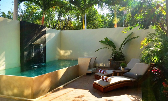 La Veleta Villa | Grand Villa. Private Property. 2 condo layout. Pool. One complementary breakfast