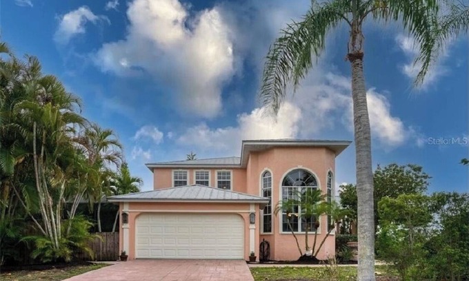 South Venice House | Grand Villa with Pool in Venice, FL