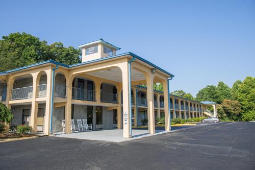 Helenwood Hotel | Grand Vista Hotel