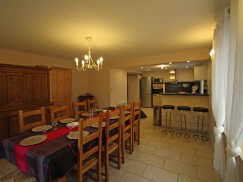 Rehaupal House | Grande maison avec cheminée, proche nature, idéale pour familles et amis, animaux admis. - FR-1-589-229