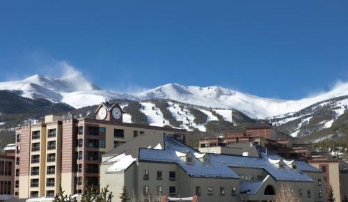 Peak 9 Hotel | Gravity Haus