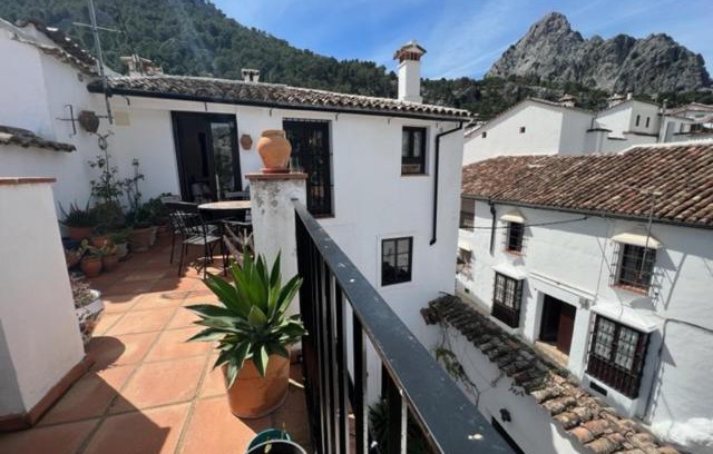 Grazalema Apartment | Grazalema Rooftops