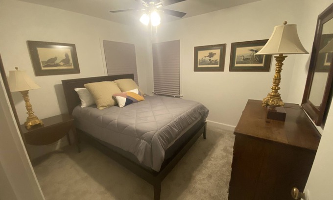 Tuscaloosa House | Great 2-bedroom house for Gamedays of a Family getaway! Only 2.8 miles to BDS!