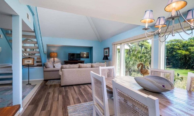 Spinnaker Beachhouses Villa | Great 2 Bedroom Spinnaker w/Golf/Lagoon Views! Amenity Cards! Screen Porch!