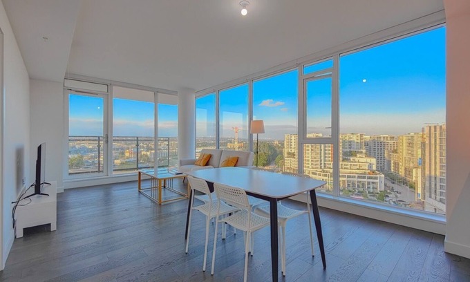 Golden Village Apartment | GREAT CITY VIEW! Modern and Spacious 2 BDR Condo