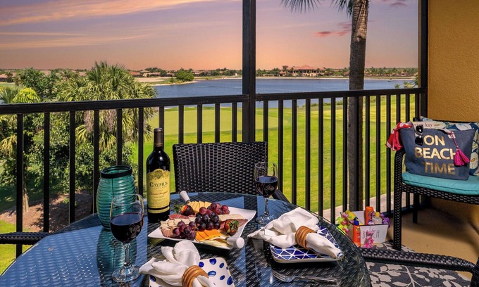 Naples Condo | Great Condo, Resort Community, Golf, Tennis, WOW Sunsets