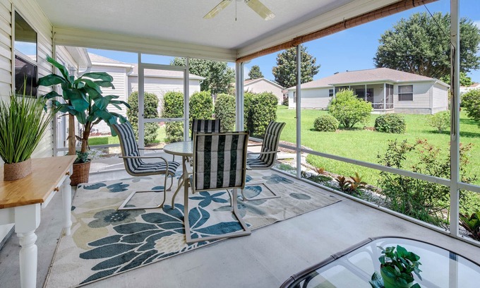 Woodbury House | Great Cul De Sac Home close to V.A.