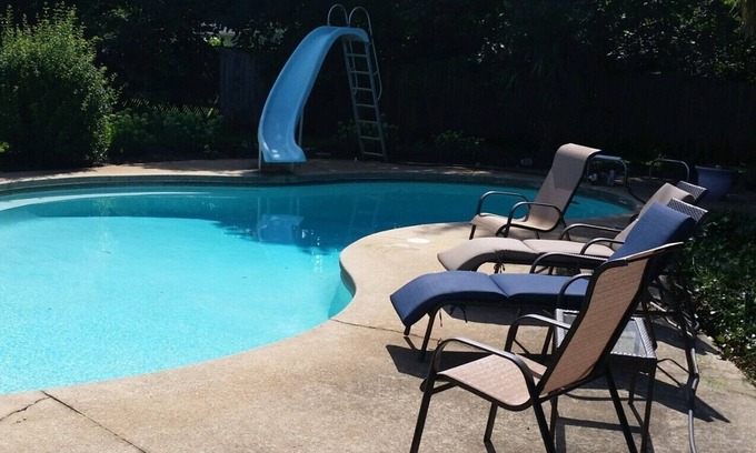 Greer House | Great Eastside Location w/Pool and Screen Porch Retreat