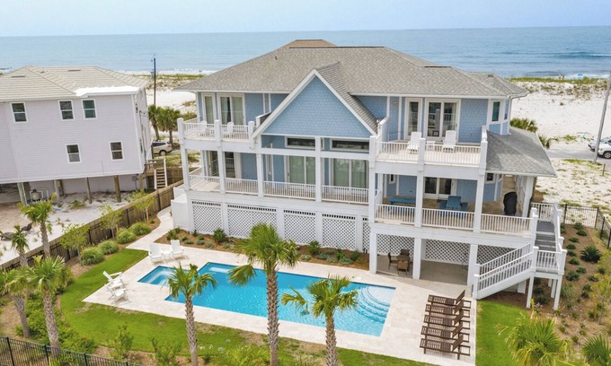 Villa Segunda House | Great for Families! Spacious Open Floor Plan, Private Pool-Easy Beach Access!