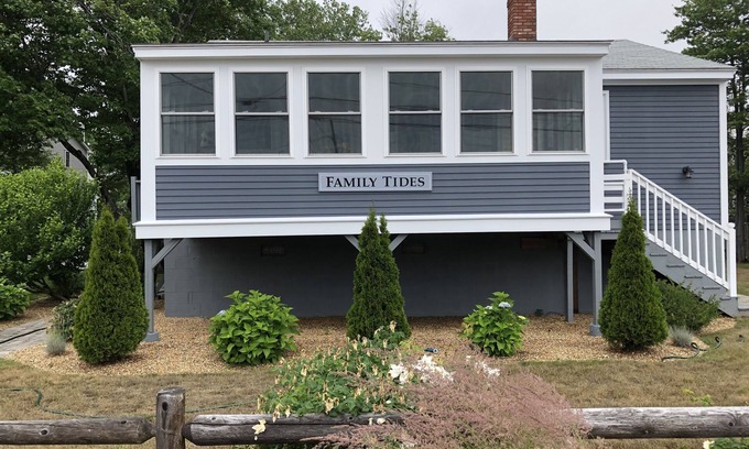 Hampton House | Great for families. Family Tides!