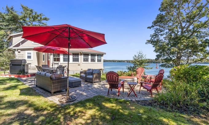 West Wareham House | Great Herring Pond -Waterfront home with private dock near beaches and Cape Cod