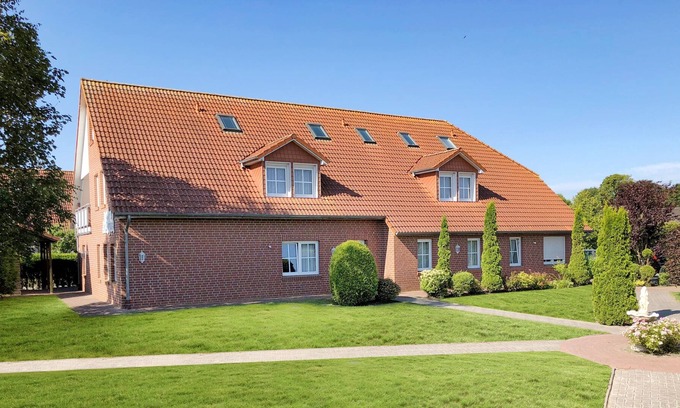 Werdum Apartment | Great holidays guaranteed! Family friendly, directly at the pet park Werdum