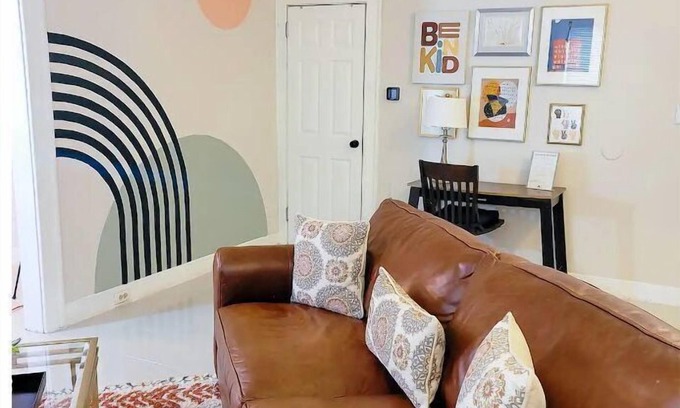 Irvington Apartment | Great Location 3BR Cozy Modern Apt in Irvington