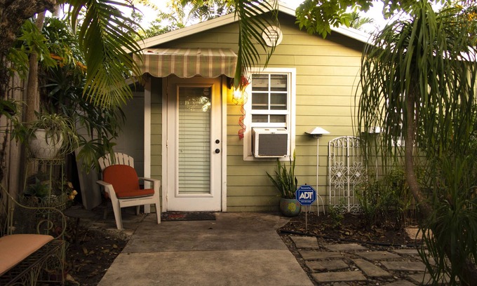 Delray Beach House | Great Location with Tropical Backyard Oasis!