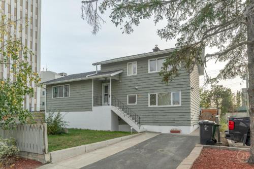 Yellowknife House | Great Northern Escapes - The Managers House