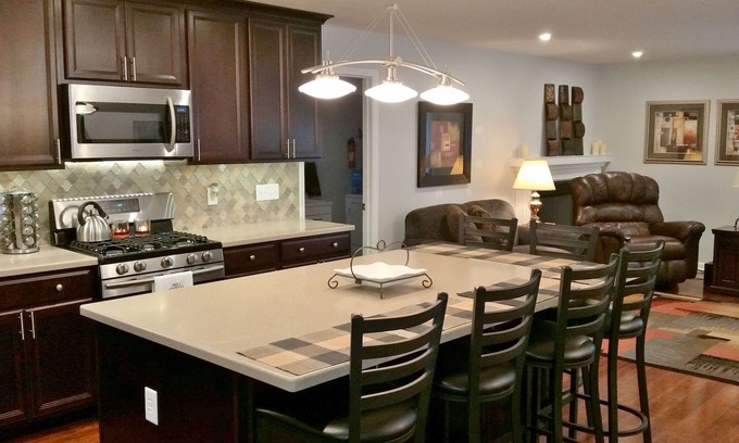 Indianapolis House | Great northside location, close to everything. 15 min to downtown