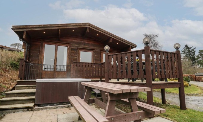 Rhayader House | Great Owl Lodge