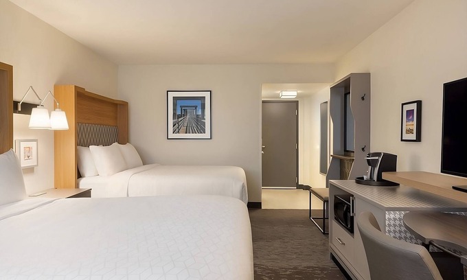 Fort Worth House | Great Relaxing Overnight Stay! 2 Classy Units! Indoor Swimming Pool