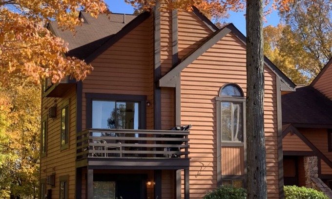Seven Springs Condo | Great Seven Springs Condo! Sleeps up to 10!