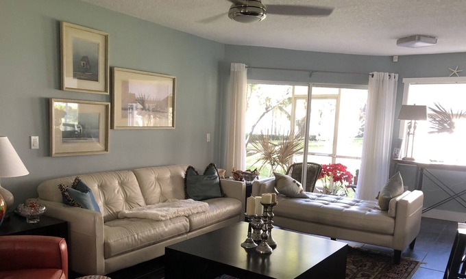 Plantation House | Great Super Bowl Location, only minutes to Pro Player Stadium. Private, quiet town home located in Plantation, FL.