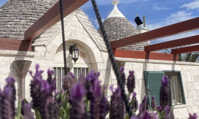 Martina Franca Villa | Great trulli house in the Apulian countryside!