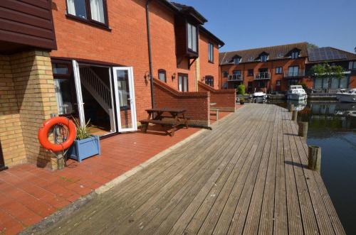Horning House | Grebe Cottage