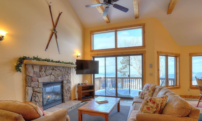 Rangeley Condo | Green Drake 5 - Gorgeous ski in ski out condo on Saddleback Mountain