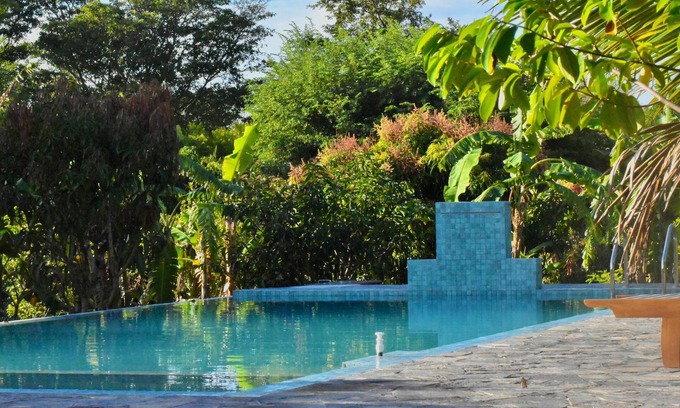 Sigiriya Hotel | Green Hut Hotel and Restaurant.