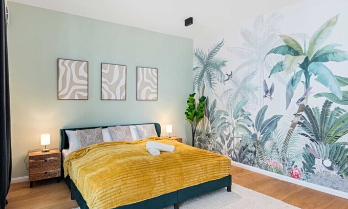 Mariahilf Apartment | Green Jungle Apartment - Oasis in the heart of Vienna