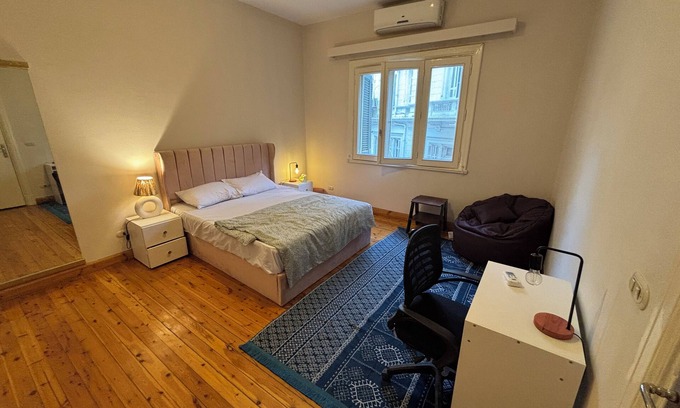 Qasr an-Nil Apartment | Green View Room Cozy Stay in the Heart of Cairo Nile View