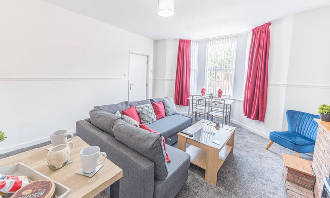 Barrow-in-Furness Apartment | Greengate - Cosy 2 Bedroom Apartment