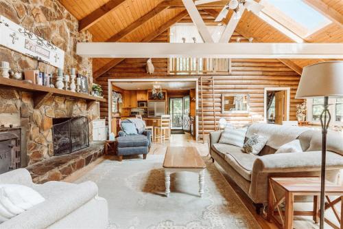 Greenville - Spartanburg House | Greenville Retreat