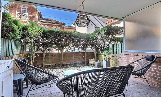 Le Touquet-Paris-Plage Apartment | GREENWICH A02 : Studio close to shops and beach, GREENWICH residence, for 2 to 4 people, in.