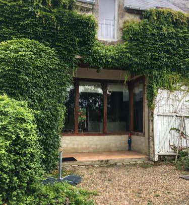 Beaumont-en-Veron House | GRESILLE
