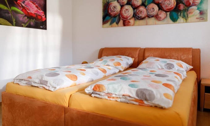 Reil Apartment | Grevenburg - Holiday cottage Panorama Mosel