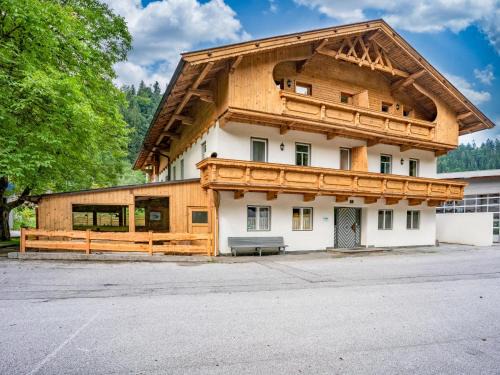 Itter House | Grieswirt L