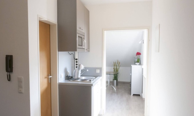 Regensburg Apartment | Große 4 Zimmer Wohnung, mit 3 Badezimmern - Zentrumsnah