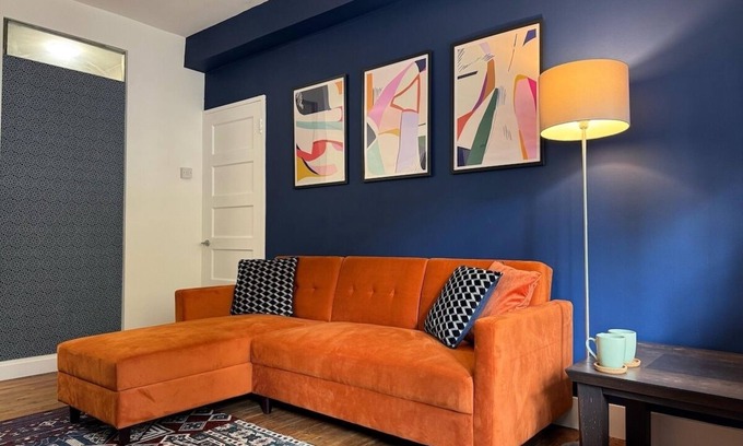 Hoxton West Apartment | Ground Floor 2-Bed Apartment In Hackney