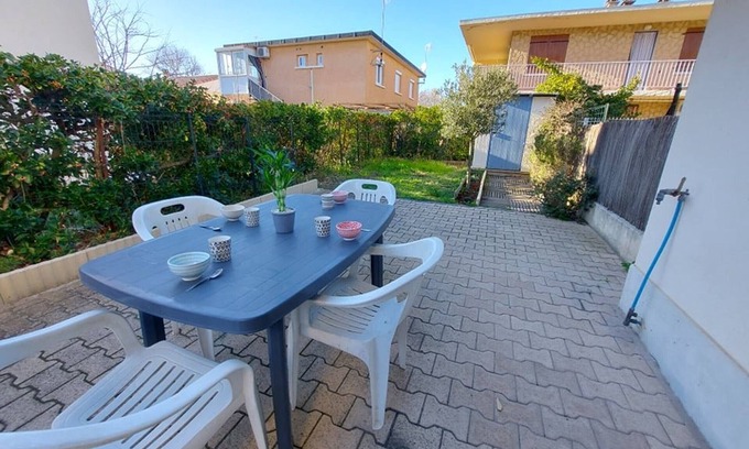 Marseillan Plage Apartment | Ground Floor Apartment - Terrace, Garden, Parking - Sleeps 4