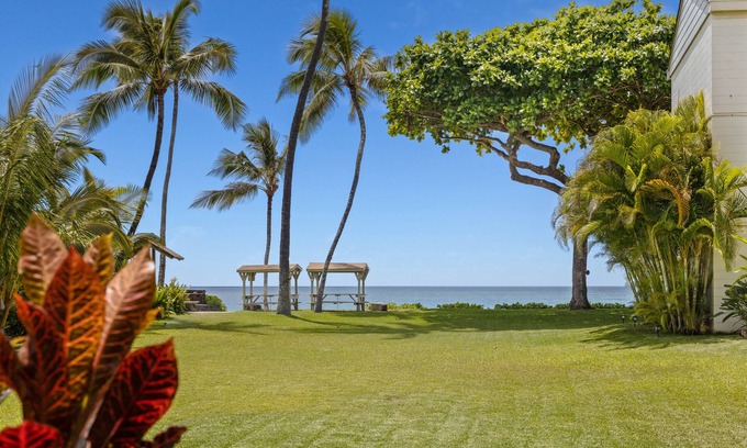 Waialee Condo | Ground Floor Beach Condo Spectacular Views AC in Bedroom 30 day Minimum Rental