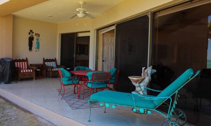 Sandy Beach Condo | Ground Floor+ Ocean View~ Sonoran Spa W102 ~rents to 21+